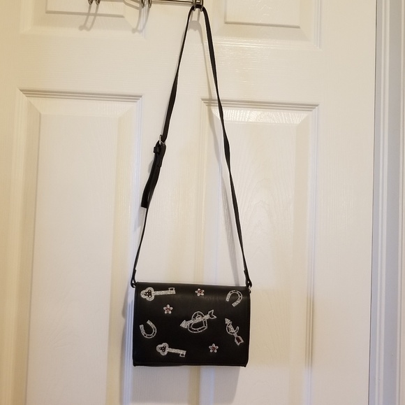French Connection Handbags - NWT Crossbody Purse
